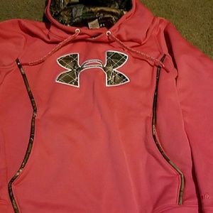 Underarmour Hoodie